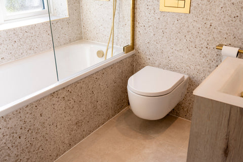 Beach Icecream bathroom view 3