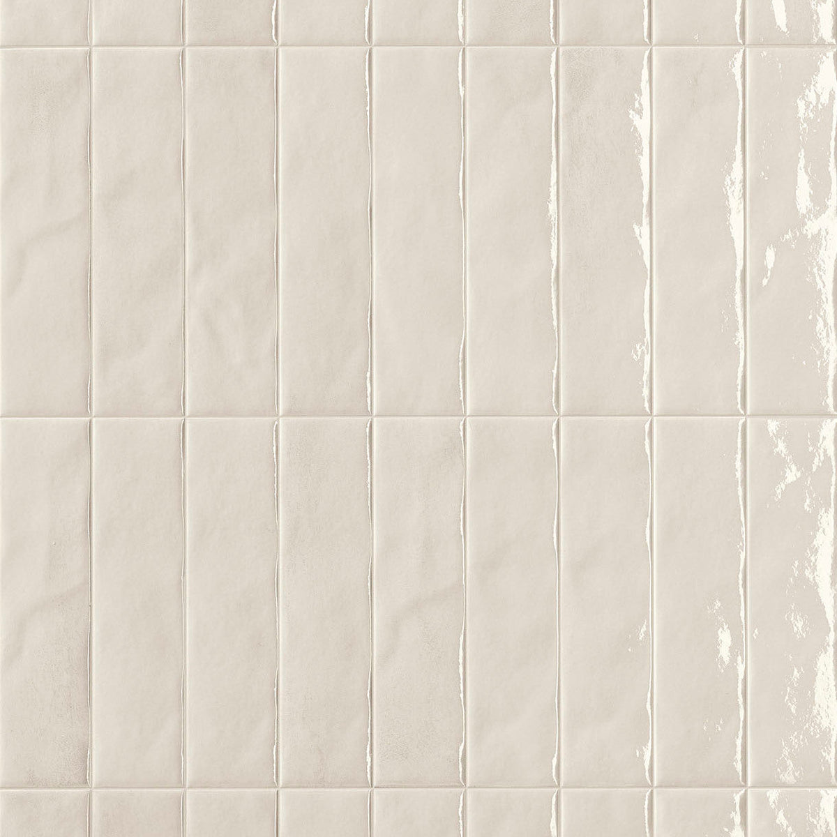Holiday Glacier square tile face