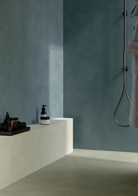Studio marine bath