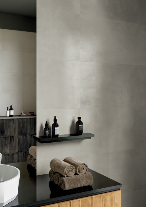 Studio shimmer bath