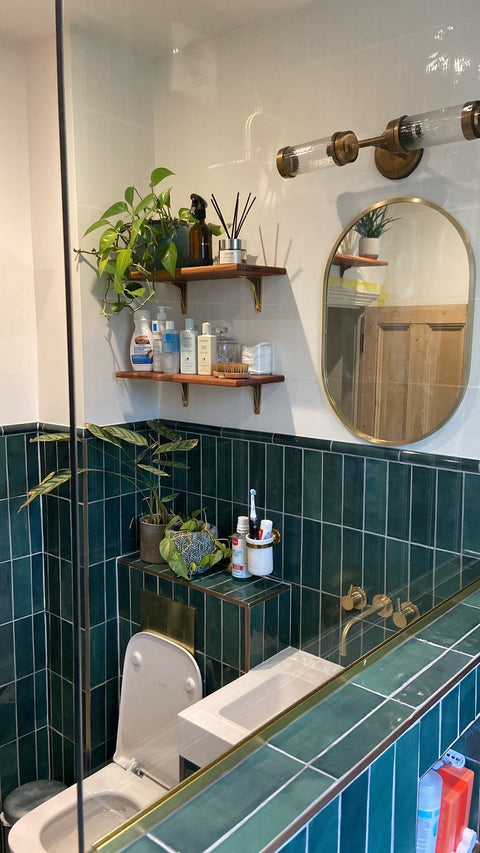 Vera Design moss bathroom