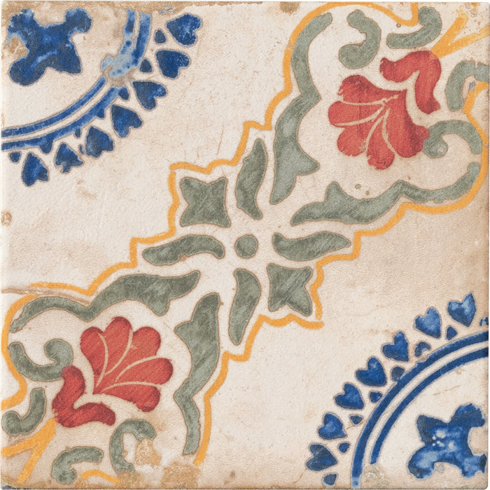 Wren spice square tile face